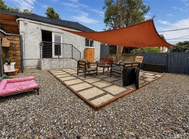 3422 Holyoke, Los Angeles, CA 90065