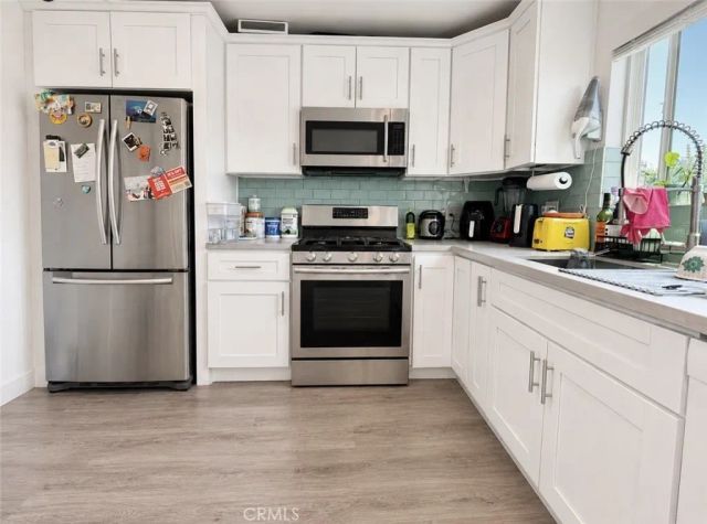 3422 Holyoke, Los Angeles, CA 90065