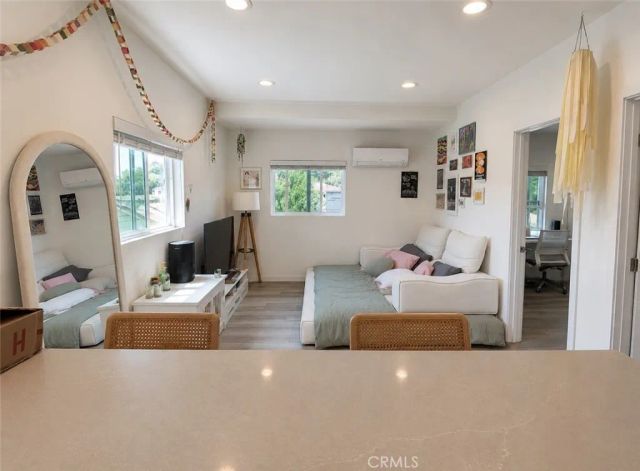 3422 Holyoke, Los Angeles, CA 90065