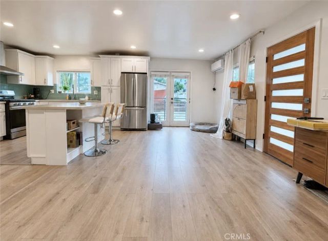3422 Holyoke, Los Angeles, CA 90065