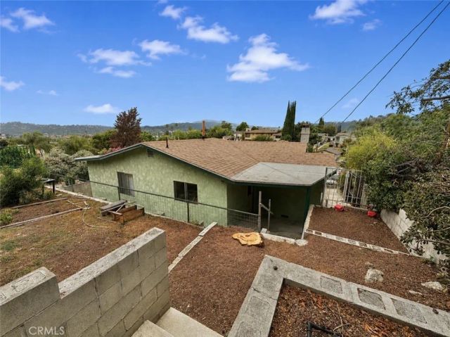 3422 Holyoke, Los Angeles, CA 90065