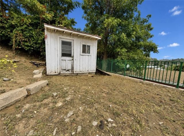 3422 Holyoke, Los Angeles, CA 90065