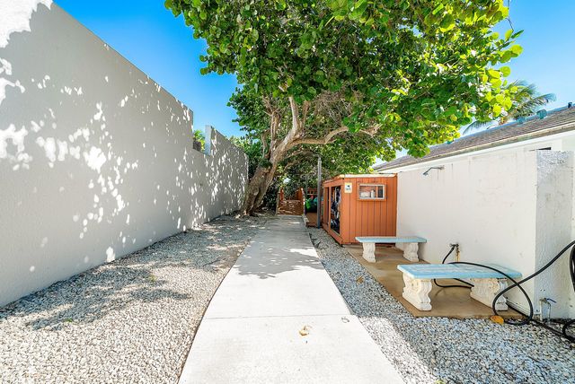 3450 S Ocean Boulevard 803, Highland Beach, FL 33487