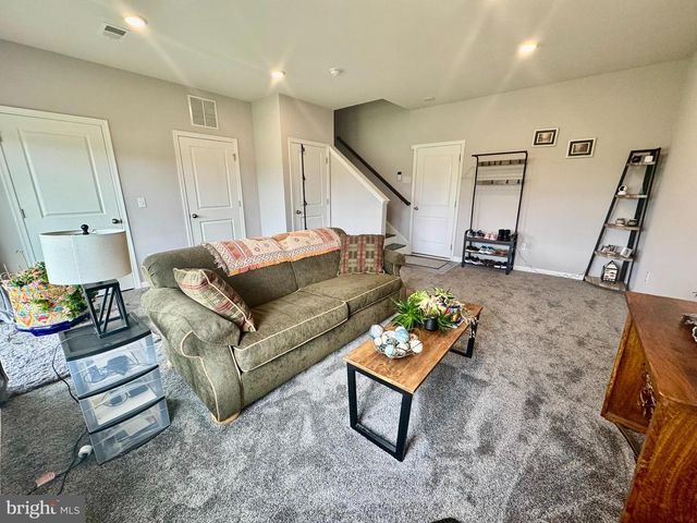 15 TURIN WAY, Mount Laurel, NJ 08054