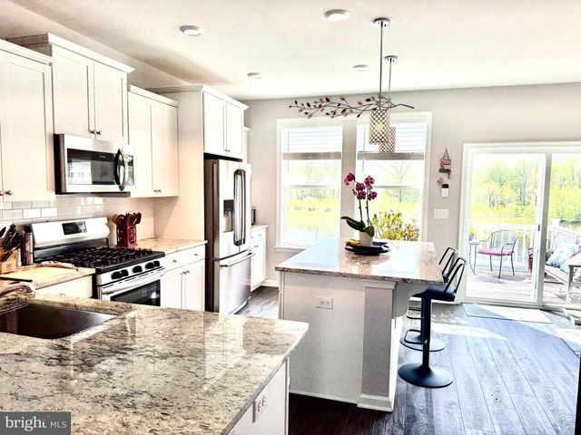 15 TURIN WAY, Mount Laurel, NJ 08054