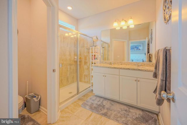 15 TURIN WAY, Mount Laurel, NJ 08054