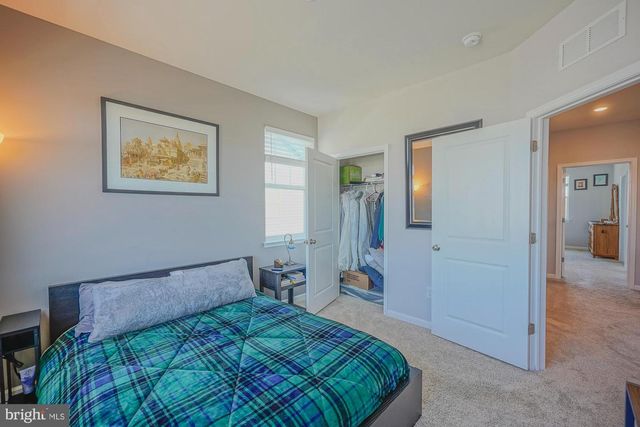 15 TURIN WAY, Mount Laurel, NJ 08054