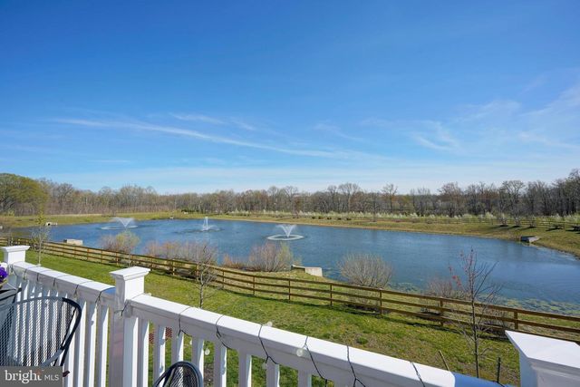 15 TURIN WAY, Mount Laurel, NJ 08054