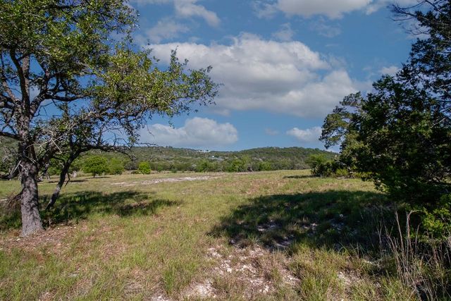 29 River Valley Ranch, Ingram, TX 78025