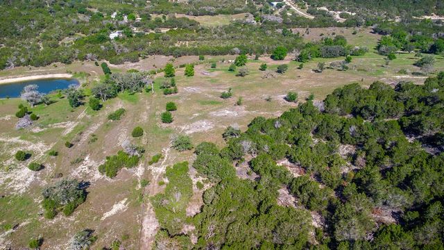 29 River Valley Ranch, Ingram, TX 78025