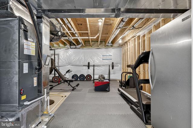 6247 BOBCAT LN, King George, VA 22485