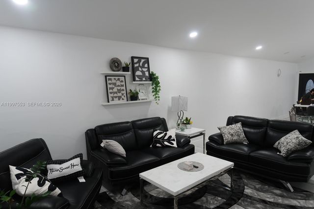 1717 NW 72nd Ave 67, Plantation, FL 33313