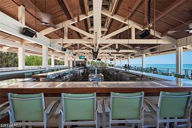 5550 Heron Point DR 305, Naples, FL 34108