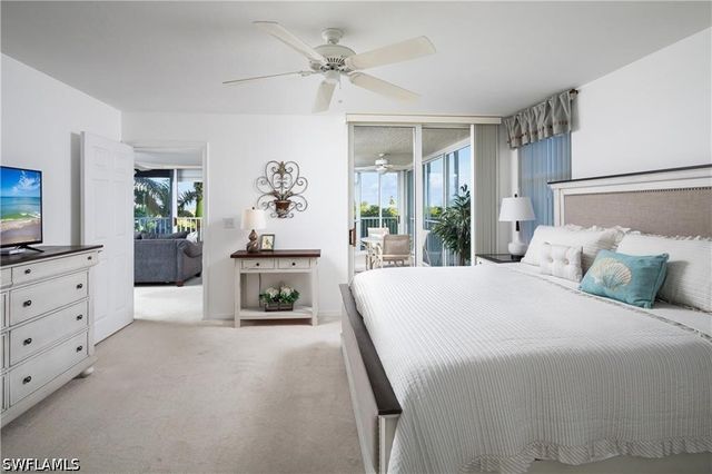 5550 Heron Point DR 305, Naples, FL 34108