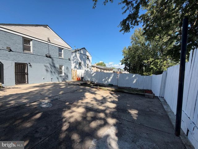1116 LARCHMONT AVE, Capitol Heights, MD 20743