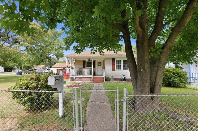 4008 Deep Creek BLVD, Portsmouth, VA 23702