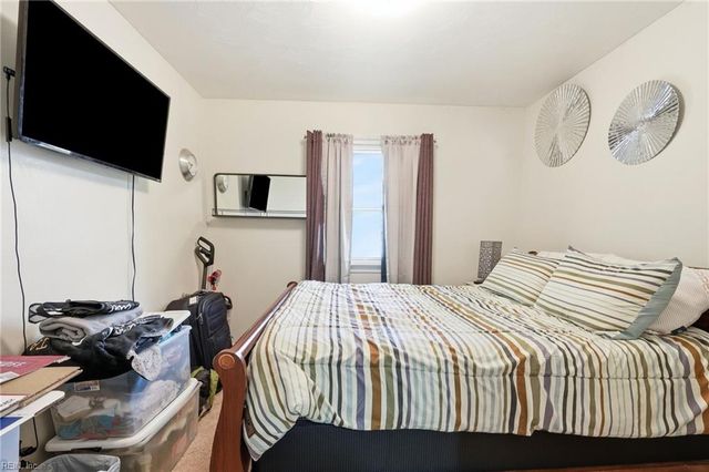 4008 Deep Creek BLVD, Portsmouth, VA 23702