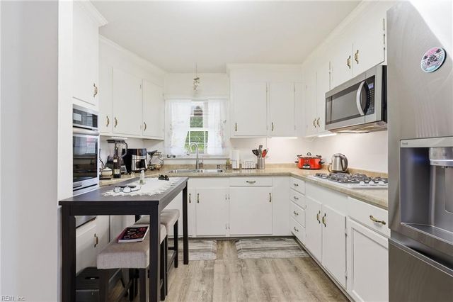 4008 Deep Creek BLVD, Portsmouth, VA 23702