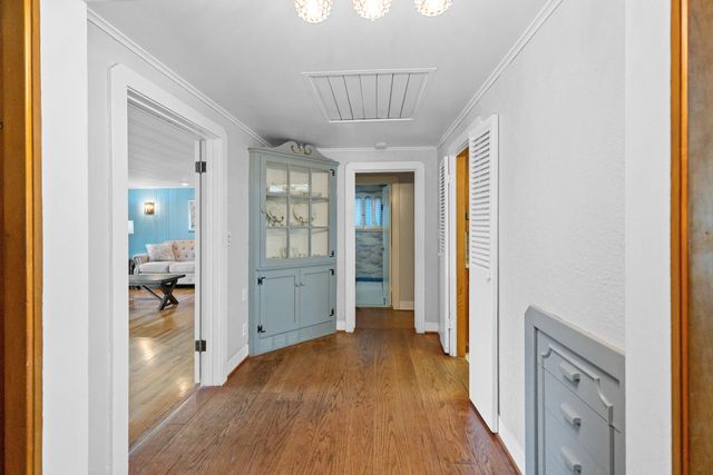 531 E Walnut Street, Exeter, CA 93221