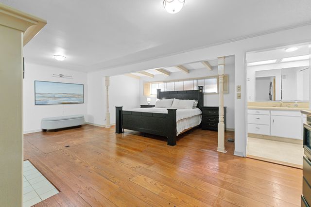 531 E Walnut Street, Exeter, CA 93221