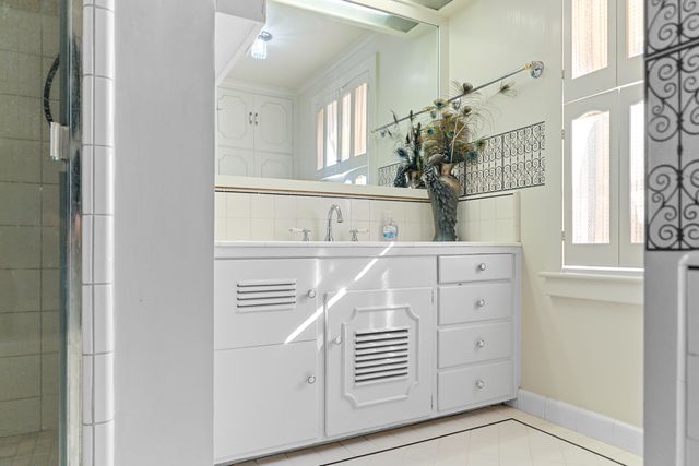 531 E Walnut Street, Exeter, CA 93221