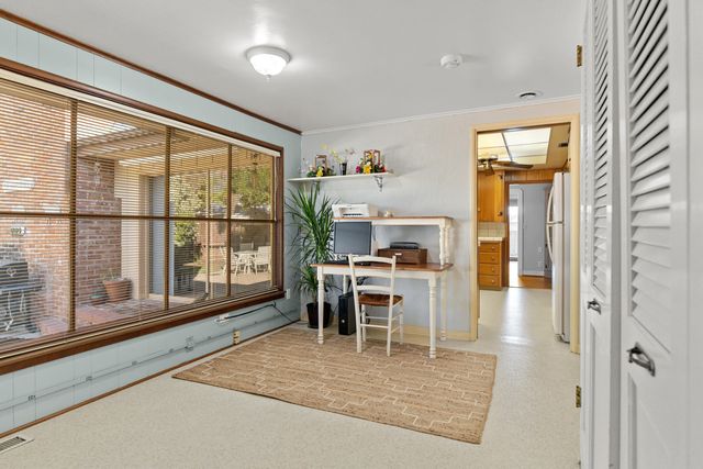 531 E Walnut Street, Exeter, CA 93221