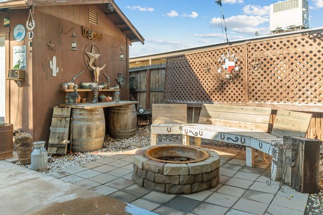 531 E Walnut Street, Exeter, CA 93221