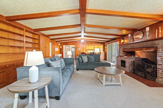 531 E Walnut Street, Exeter, CA 93221