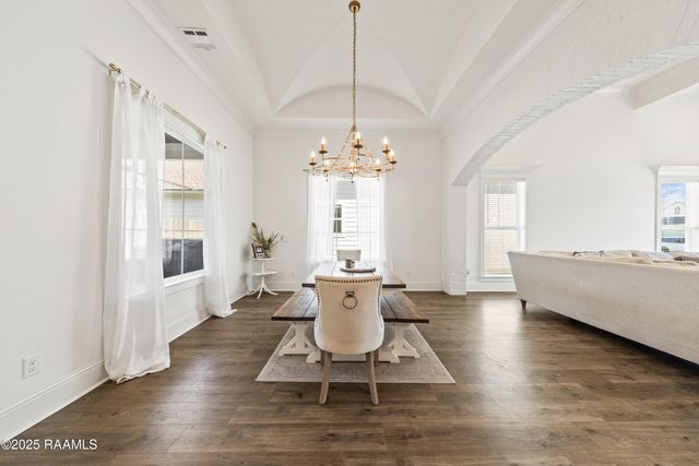 212 San Domingo Drive, Youngsville, LA 70592