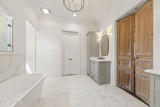 212 San Domingo Drive, Youngsville, LA 70592