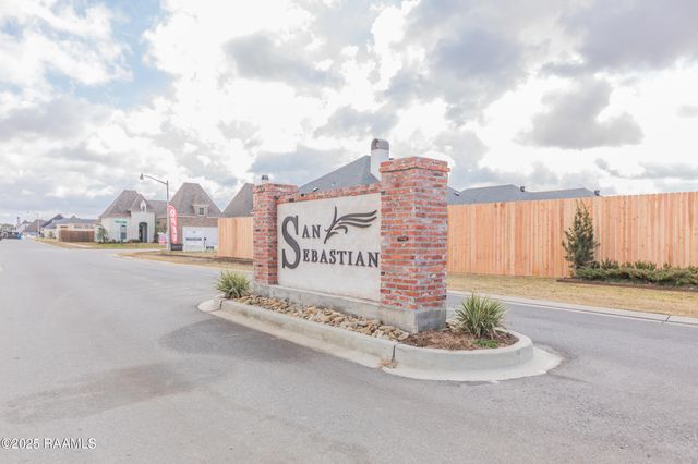 212 San Domingo Drive, Youngsville, LA 70592