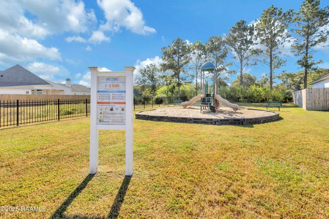 212 San Domingo Drive, Youngsville, LA 70592