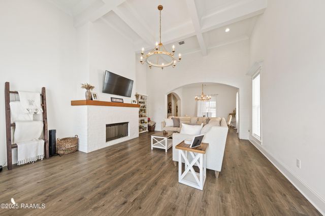 212 San Domingo Drive, Youngsville, LA 70592