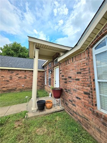 2573 Persimmon Street, Springdale, AR 72764