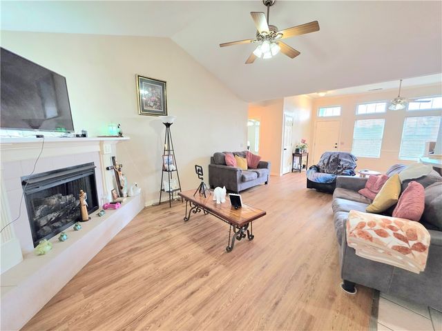 2573 Persimmon Street, Springdale, AR 72764