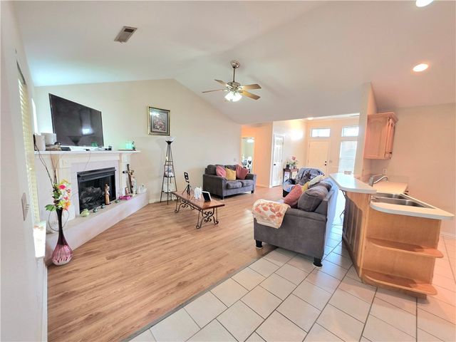 2573 Persimmon Street, Springdale, AR 72764