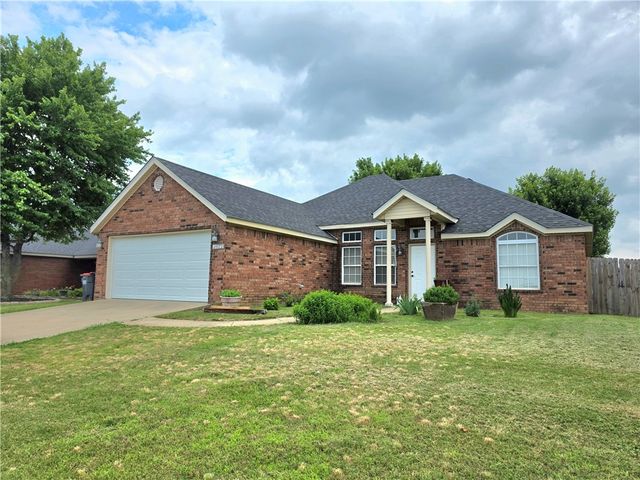 2573 Persimmon Street, Springdale, AR 72764