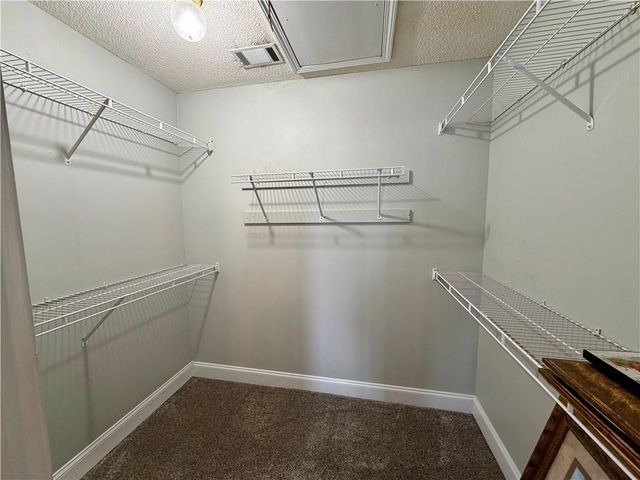 12 Greenhouse Drive SE, Cartersville, GA 30120