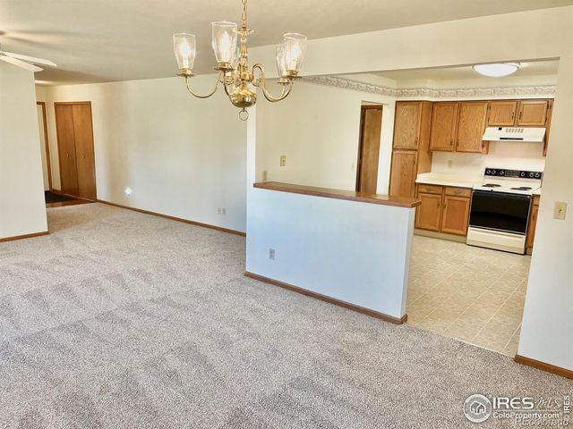 2400 Elmhurst Place, Longmont, CO 80503