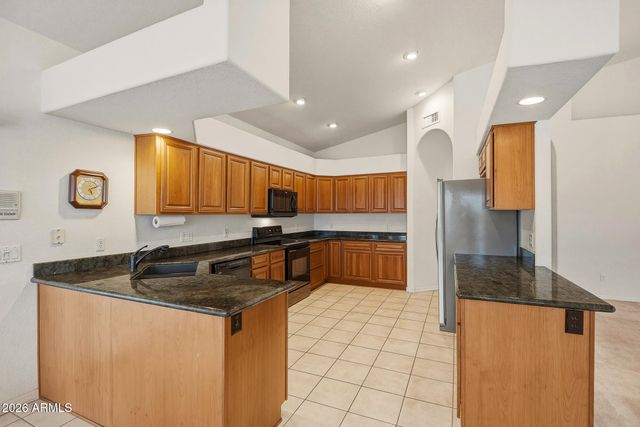 17414 E DULL KNIFE Drive, Fountain Hills, AZ 85268