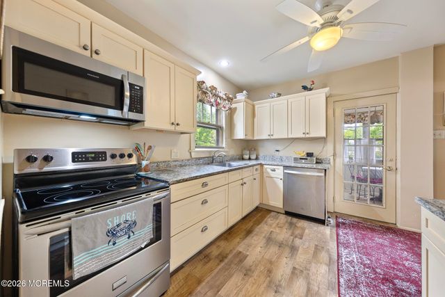 108 Clay Street, Tuckerton, NJ 08087