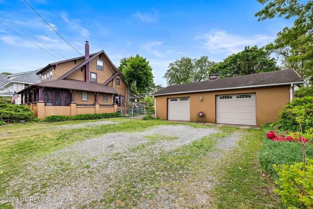 108 Clay Street, Tuckerton, NJ 08087