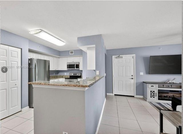 6769 Heritage Grande 2201, Boynton Beach, FL 33437