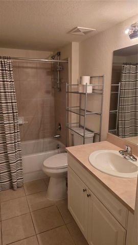 6769 Heritage Grande 2201, Boynton Beach, FL 33437