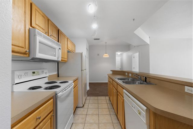 405 Villa San Marco Dr 302, St Augustine, FL 32086