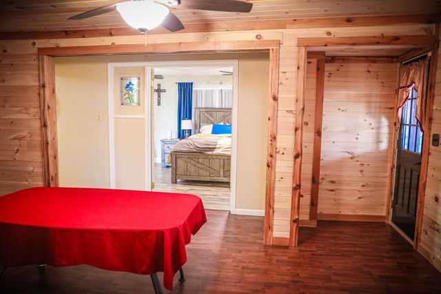 11 TWO WOOD LN, Staunton, VA 24401