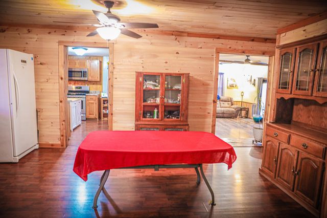 11 TWO WOOD LN, Staunton, VA 24401