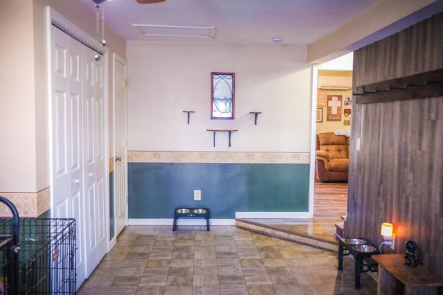 11 TWO WOOD LN, Staunton, VA 24401