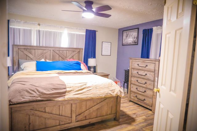 11 TWO WOOD LN, Staunton, VA 24401