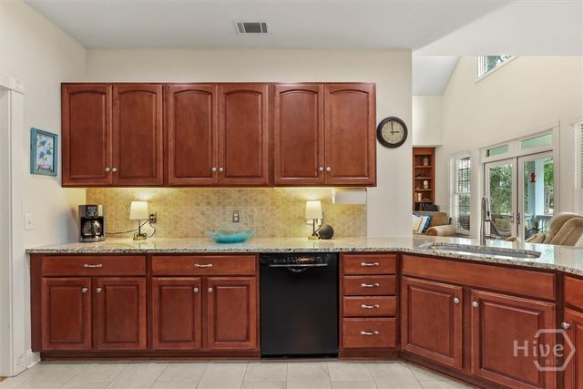 203 Cypress Lakes Drive, Bloomingdale, GA 31302